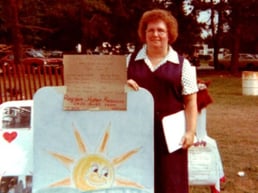 Mary Smith 1978 at Homecoming - Horizon first Registration