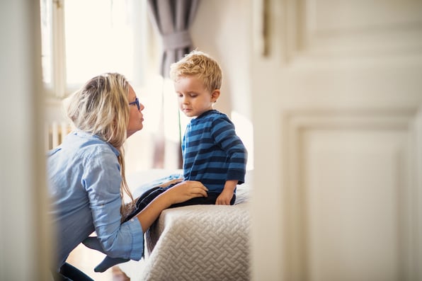 a toddler shows signs of separation anxiety